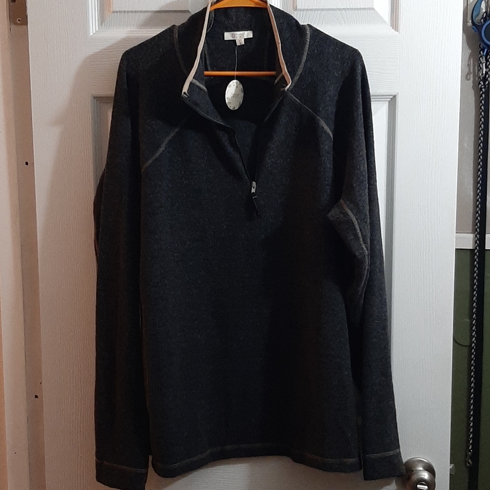 plus size qtr zip pullover with thumb holes nwt